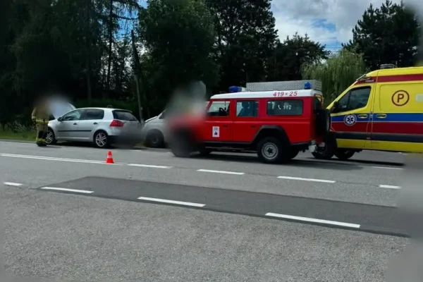 Kolizja dwóch samochodów w Czchowie na DK75