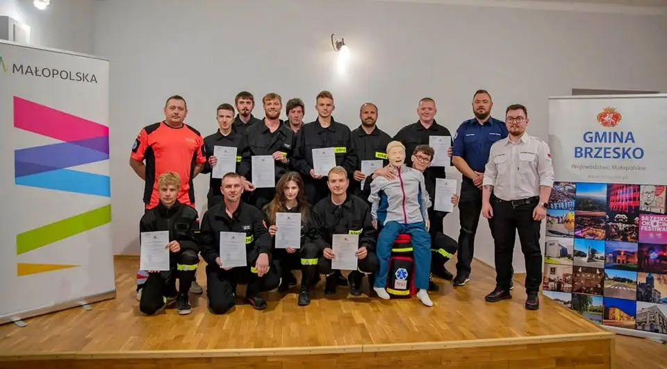 21 ochotników z gminy Brzesko ukończyło szkolenie z pierwszej pomocy