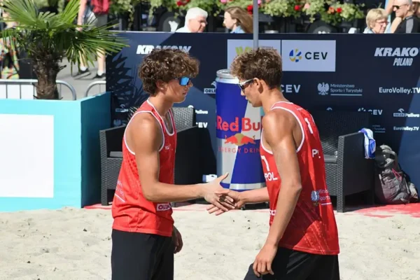 Sukces siatkarzy plażowych z Brzeska w finale ogólnopolskim Igrzysk Młodzieży Szkolnej