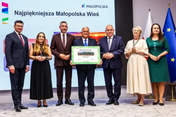Uszew zdobywa tytuł Najpiękniejszej Wsi w konkursie „Małopolska Wieś 2026”