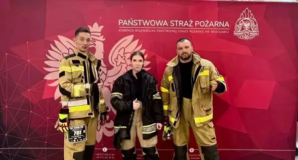 Strażacy z OSP Tworkowa pokonali 1142 stopnie w Sky Tower Run 2026