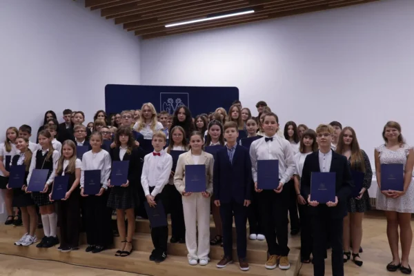 Gmina Szczurowa nagrodziła 76 najlepszych uczniów